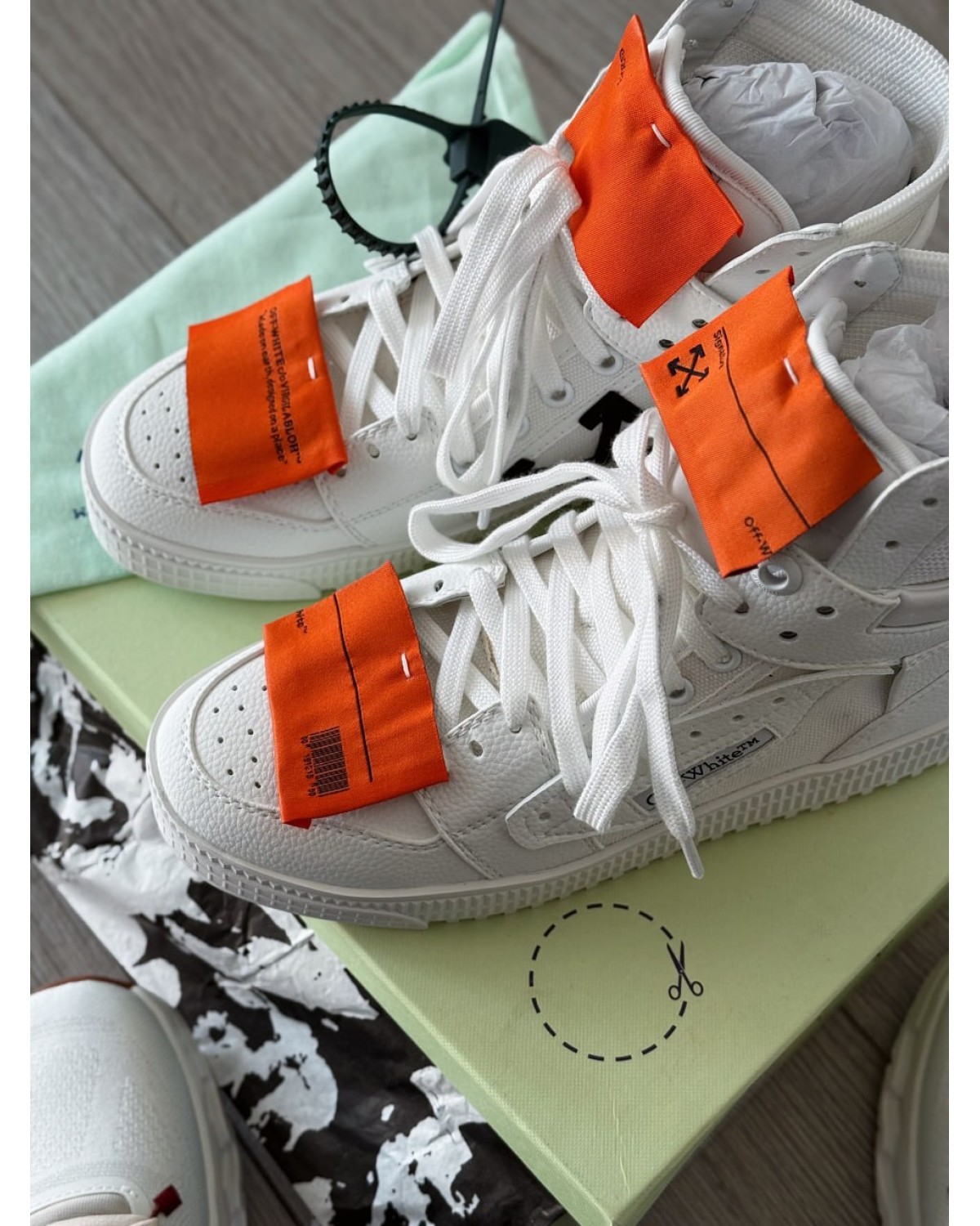 Off-White Off Court 3.0 Leather White White Orange