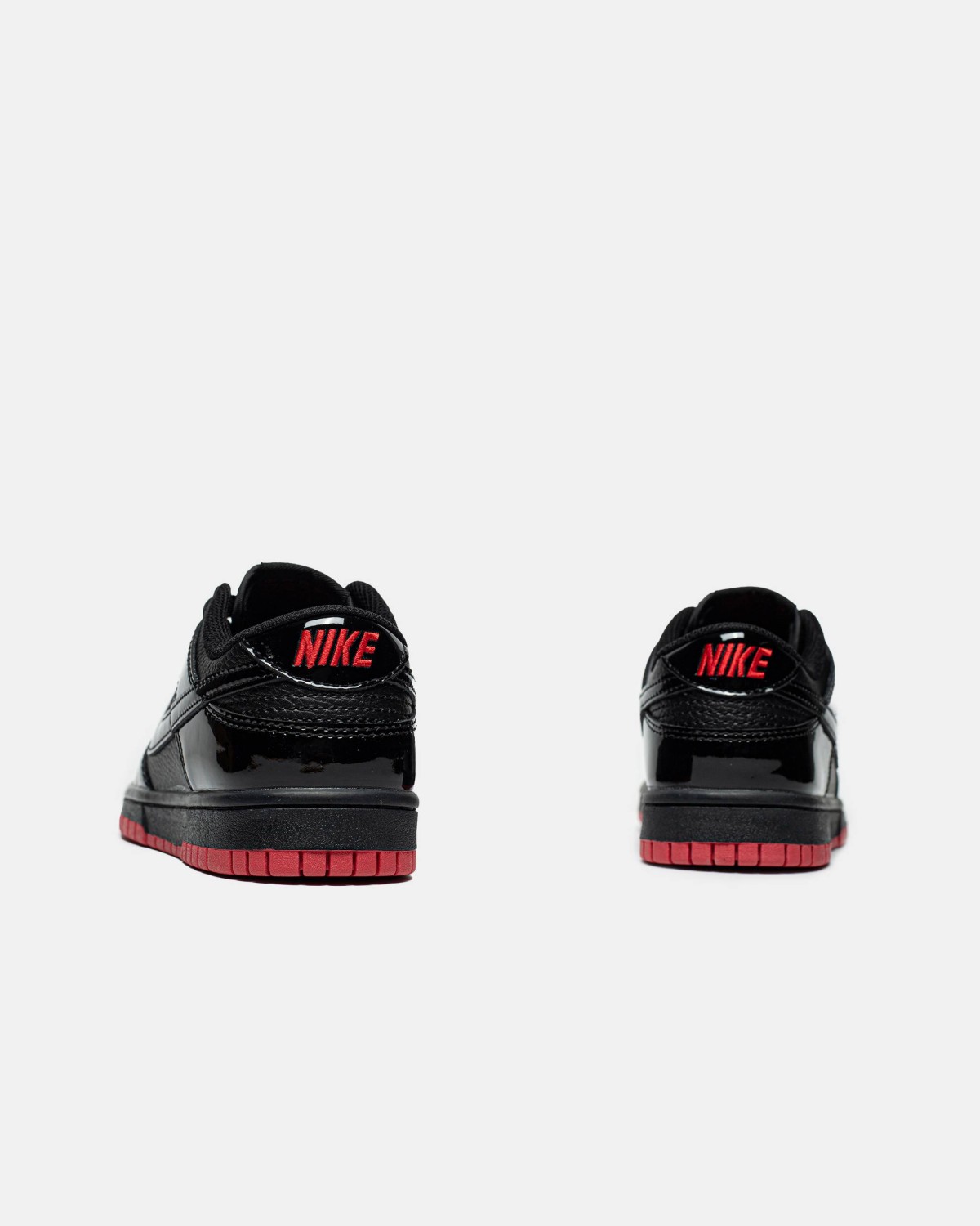Nike SB Dunk Low Black Red Liquid