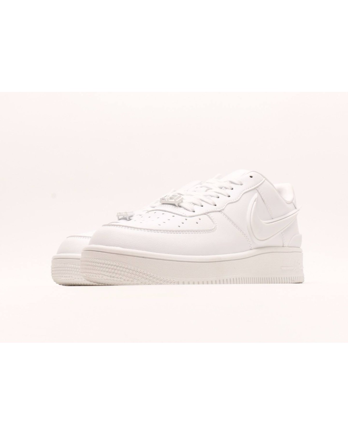 Nike Air Force 1 Low Ambush White