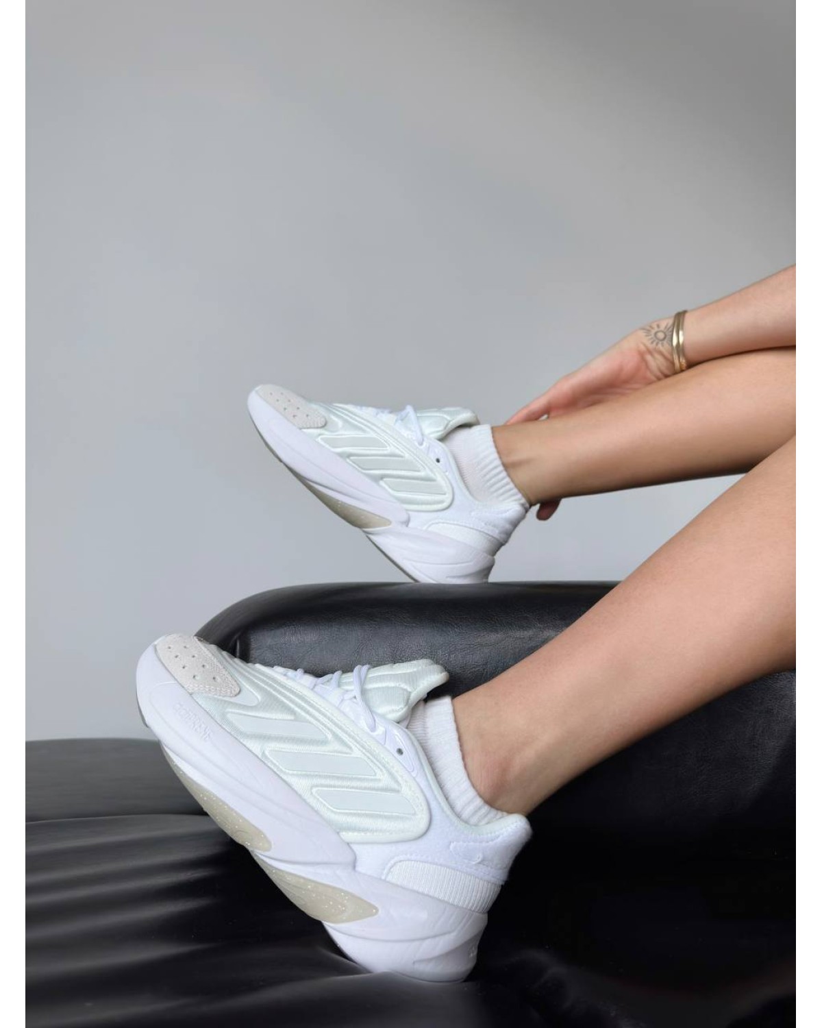 Adidas Ozelia White