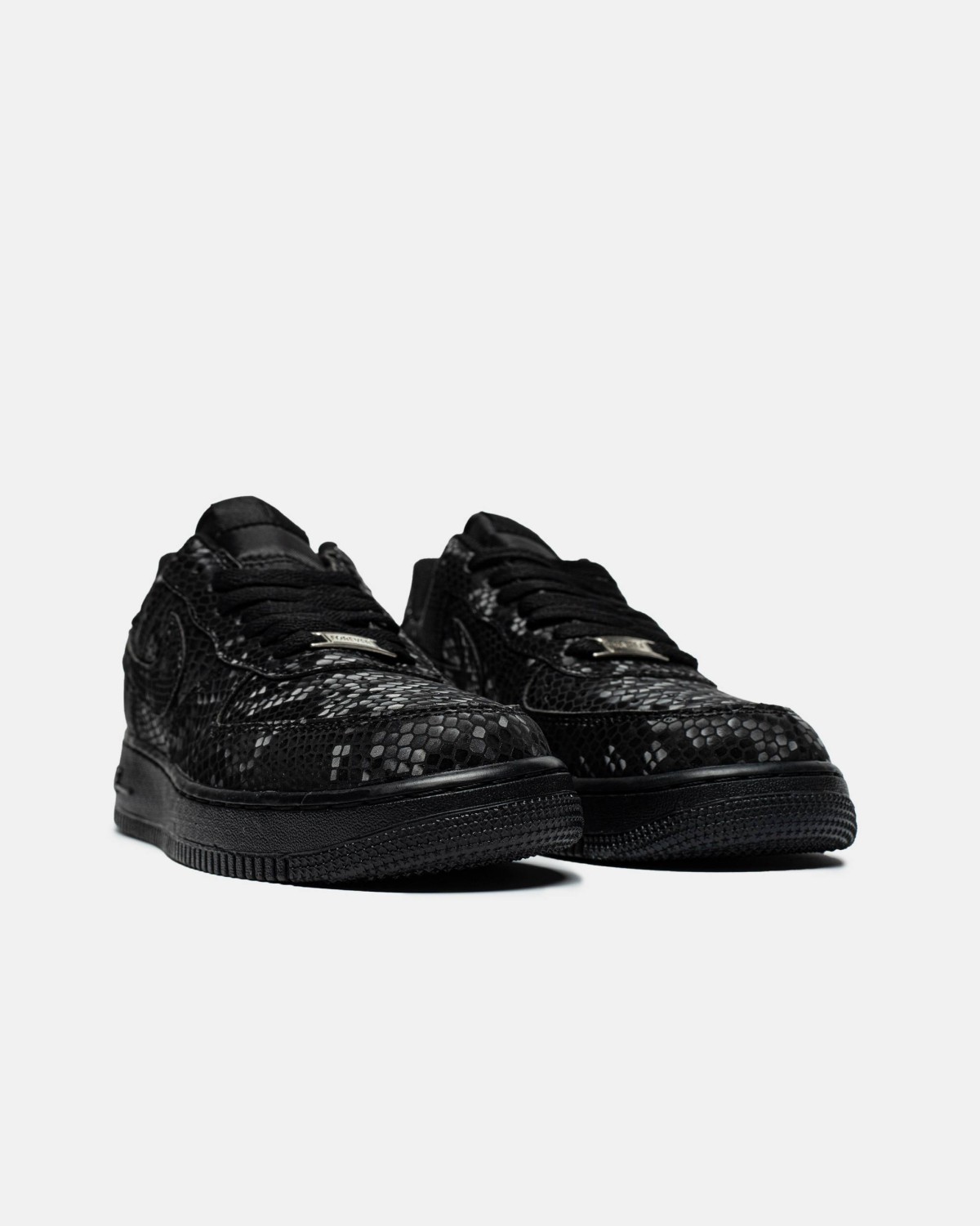 Nike Air Force 1 Low Court Black 8/24