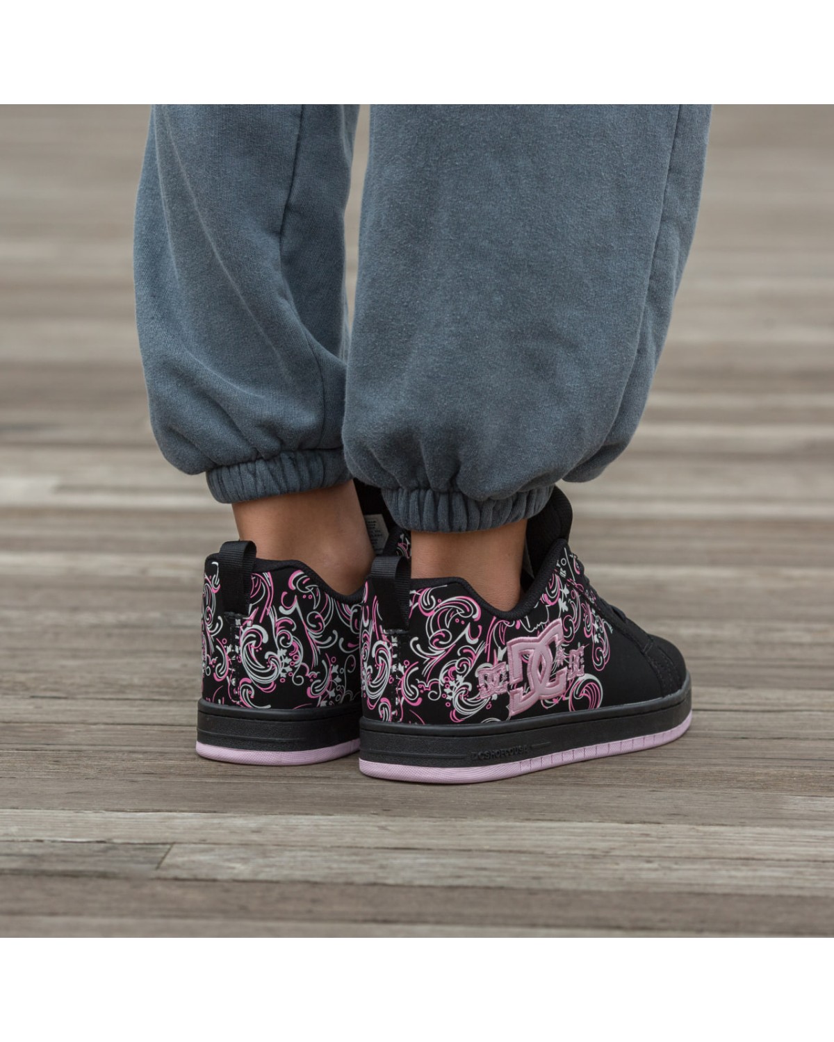 DC Court Graffik Black Pink Sabbath DC Court Graffik Black Pink Sabbath