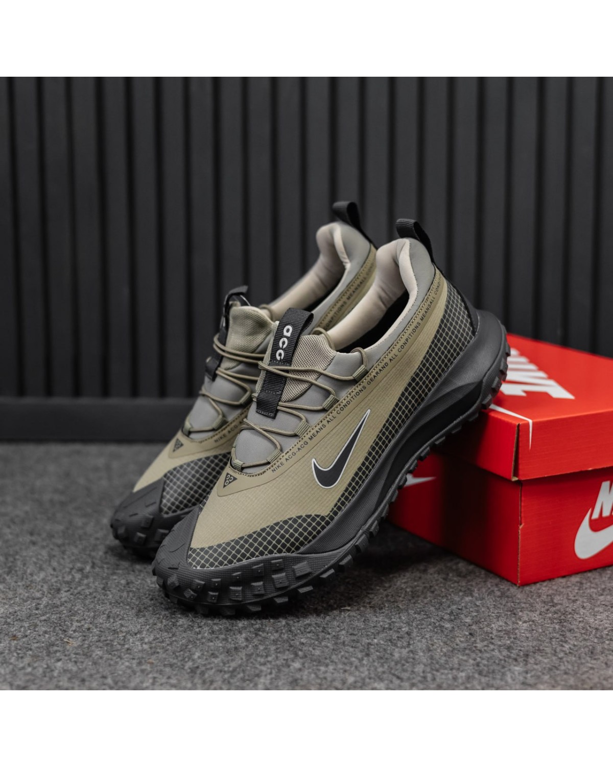 Nike ACG Mountain Fly Nike ACG Mountain Fly