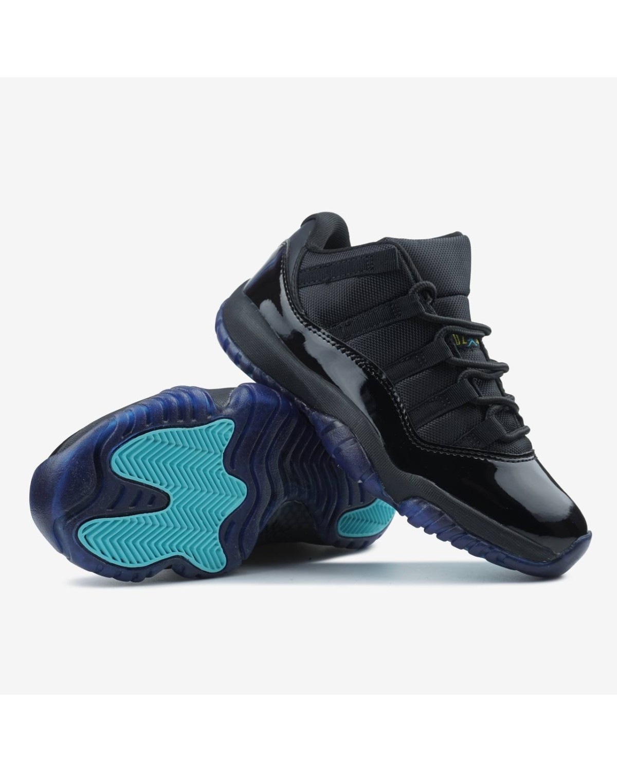 Jordan Retro 11 Low Gamma Blue