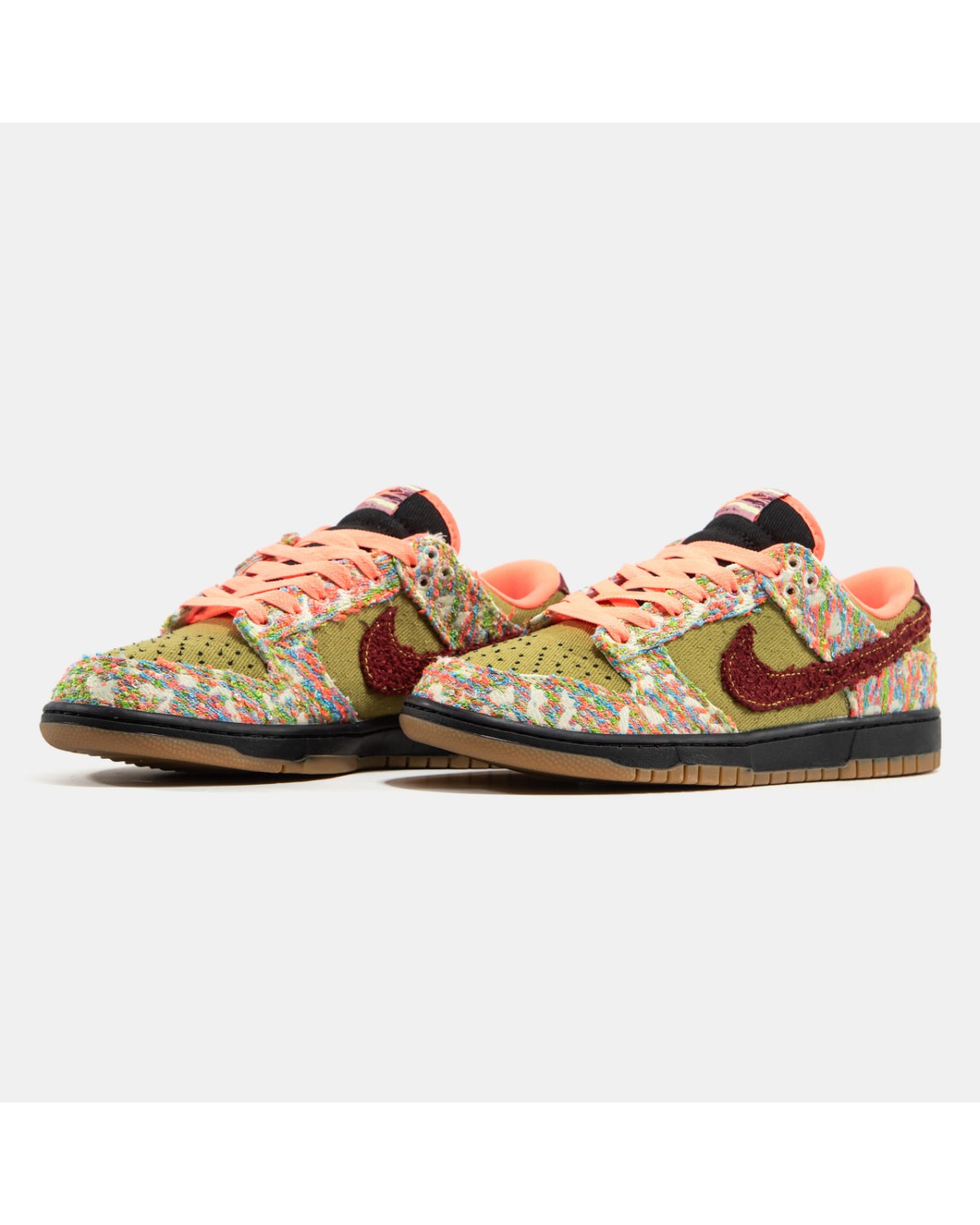 Nike SB Dunk Low Panda-Monium Nike SB Dunk Low Panda-Monium