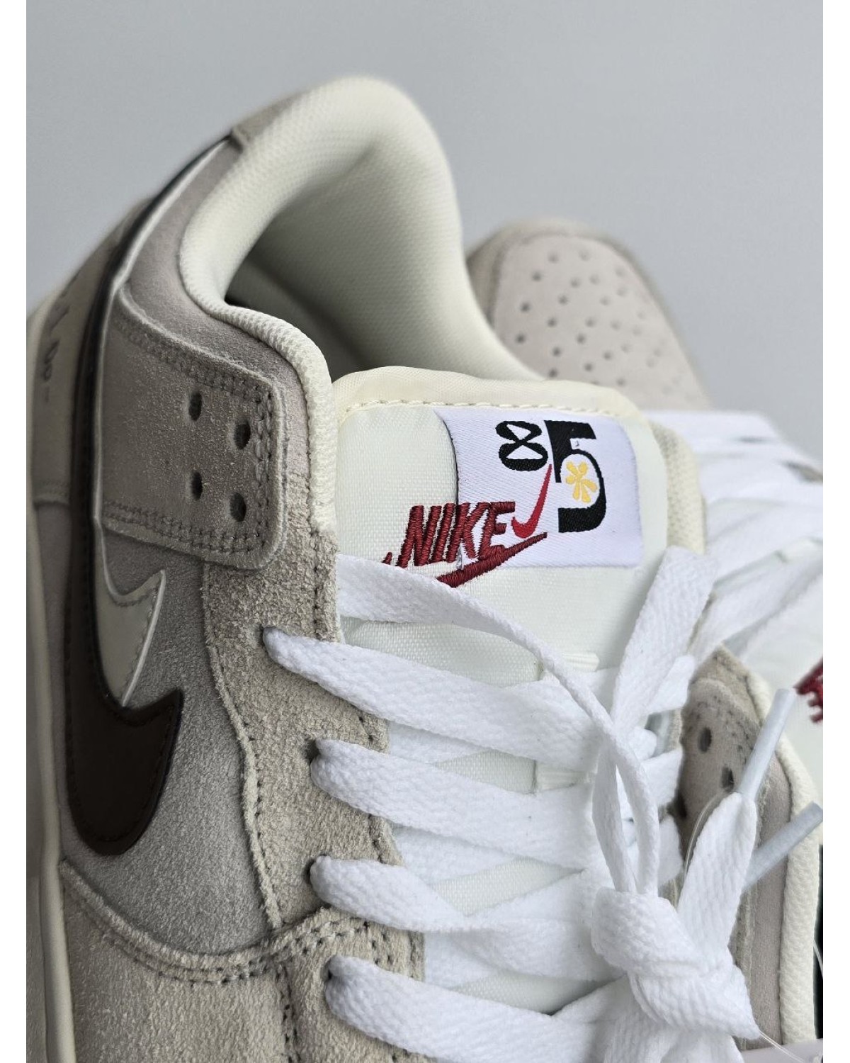 Nike SB Dunk Light Sand/Brown