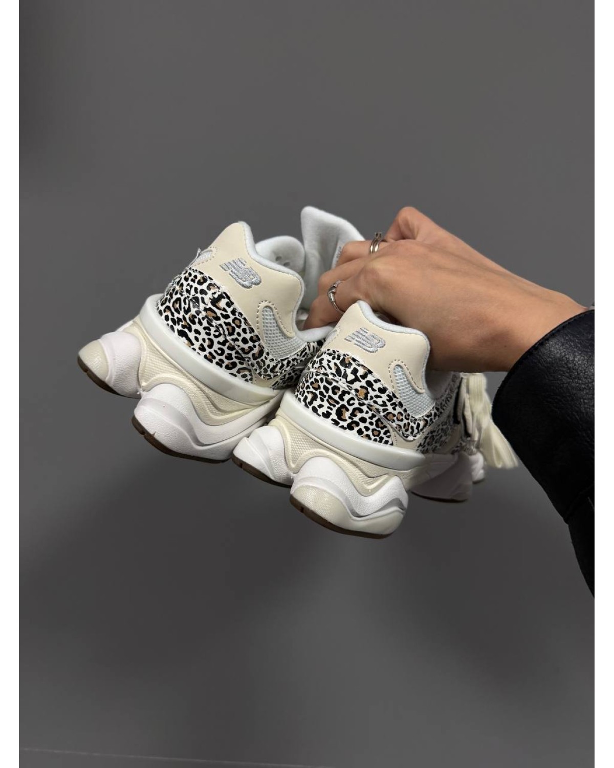 New Balance 9060 Leopard