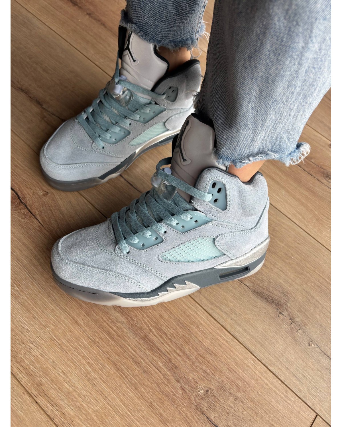 Jordan 5 Retro Blue Bird