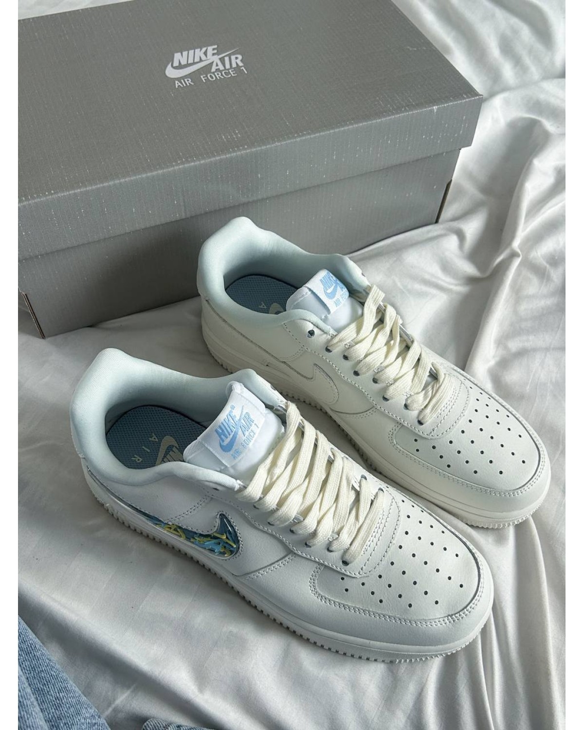 Nike Air Force 1 Low  “Swoosh White”