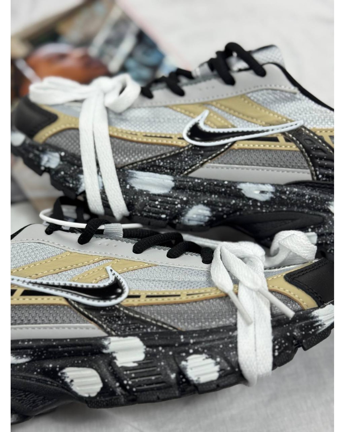 Nike Initiator Light Bone Grey