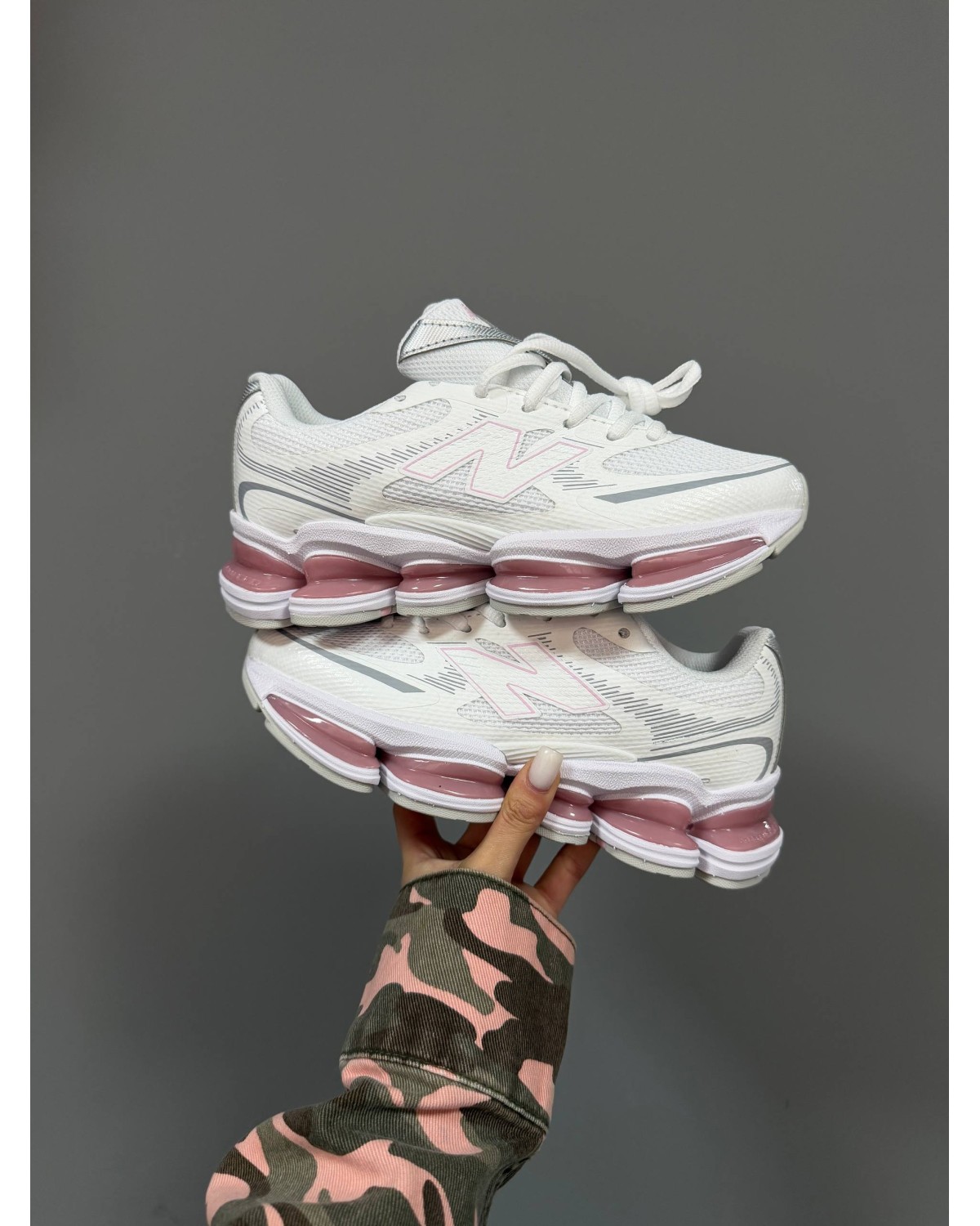 New Balance 2000 White/Pink