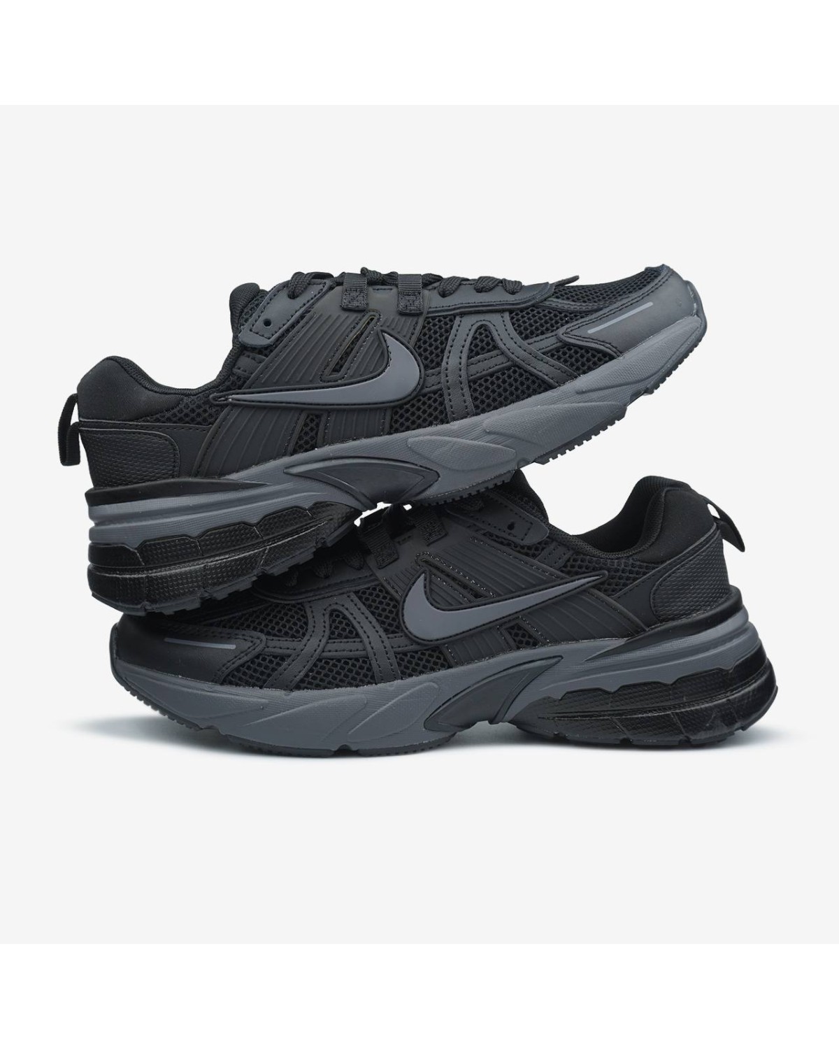 Nike V2K Runtekk Black Grey Nike V2K Runtekk Black Grey