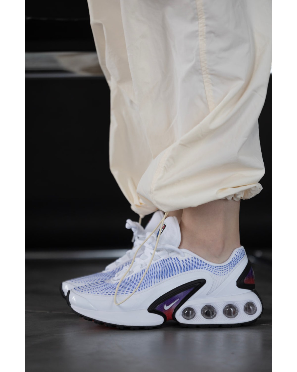 Nike Air Max DN White Violet