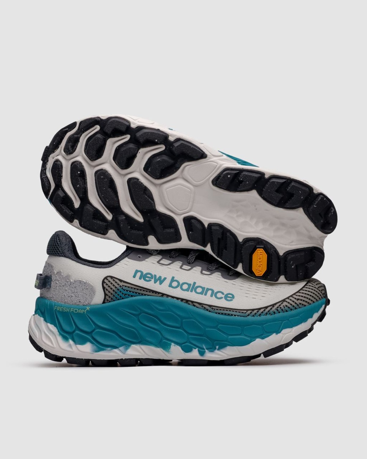 New Balance Fresh Foam X More Trail v3