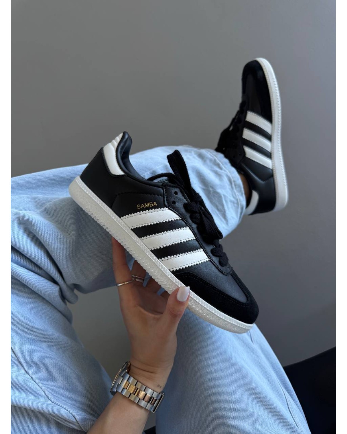 Adidas Samba Black / White Sole