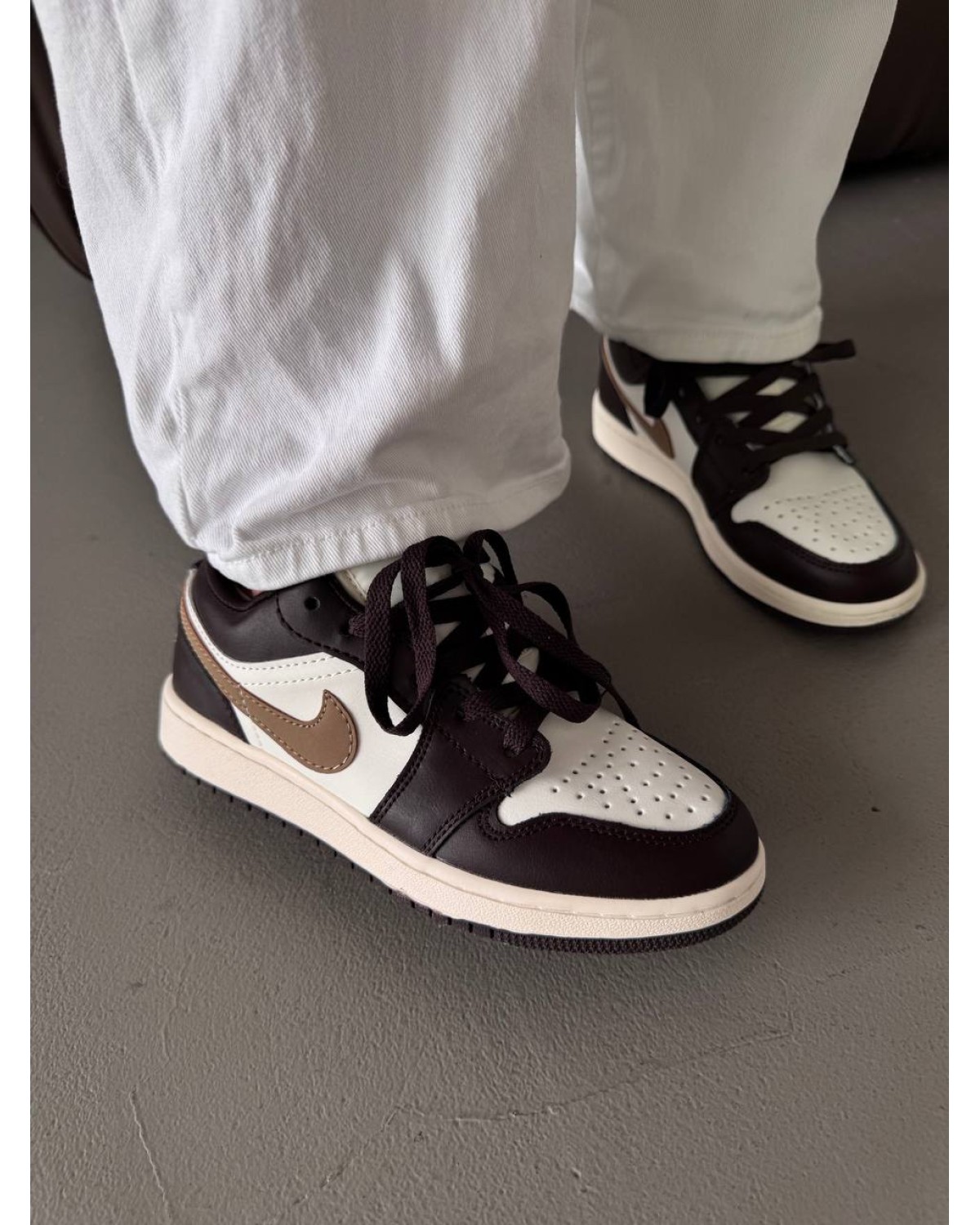 Nike Air Jordan 1 Low Shadow Brown Premium