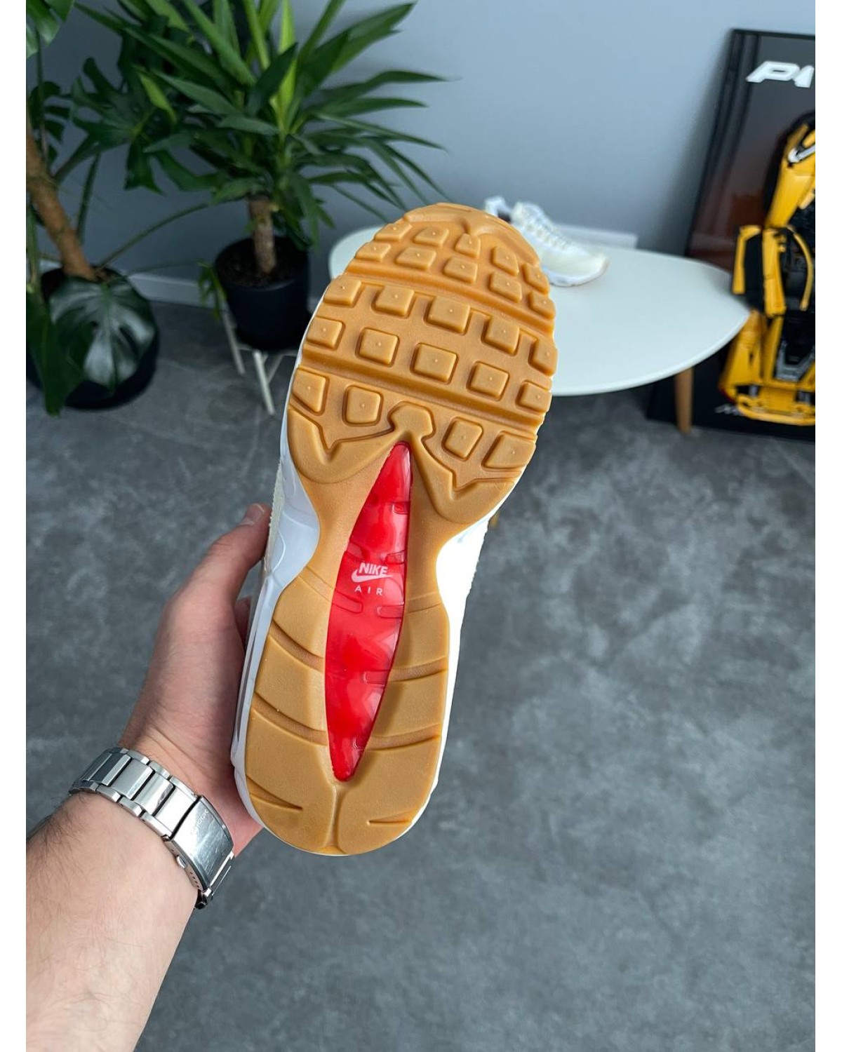 Nike Air Max 95 OG Levi’s Nike Air Max 95 OG Levi’s