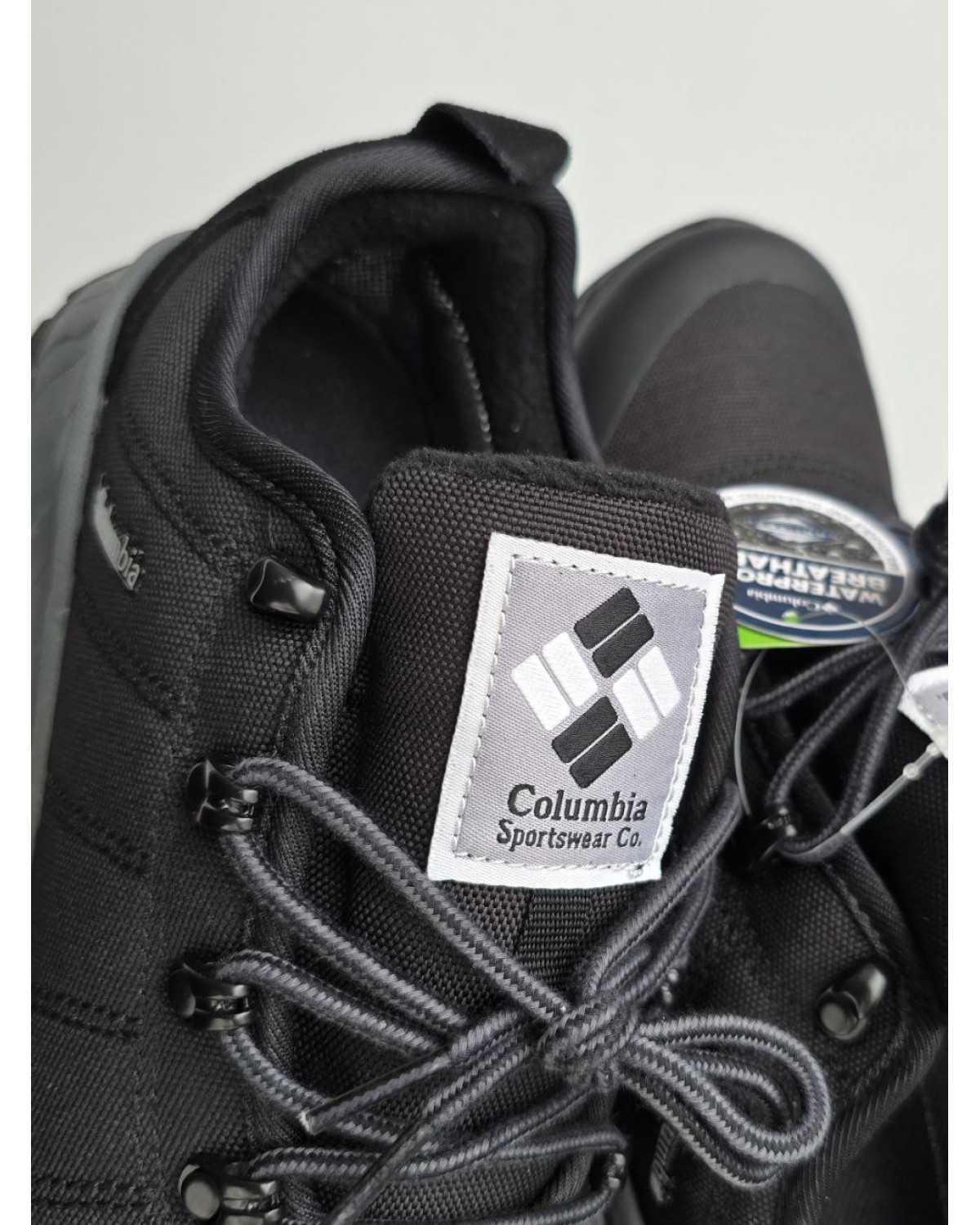 Columbia Fairbanks Gore-Tex Black Grey Columbia Fairbanks Gore-Tex Black Grey