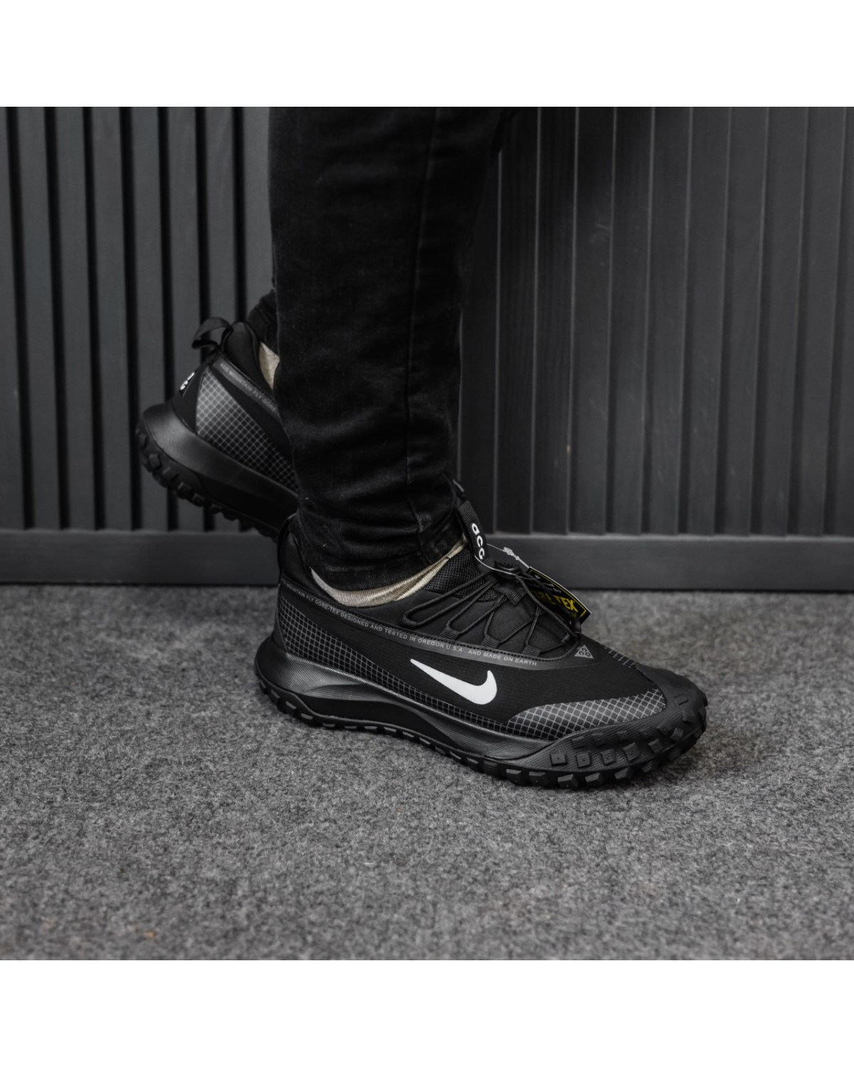 Nike ACG Mountain Fly Black