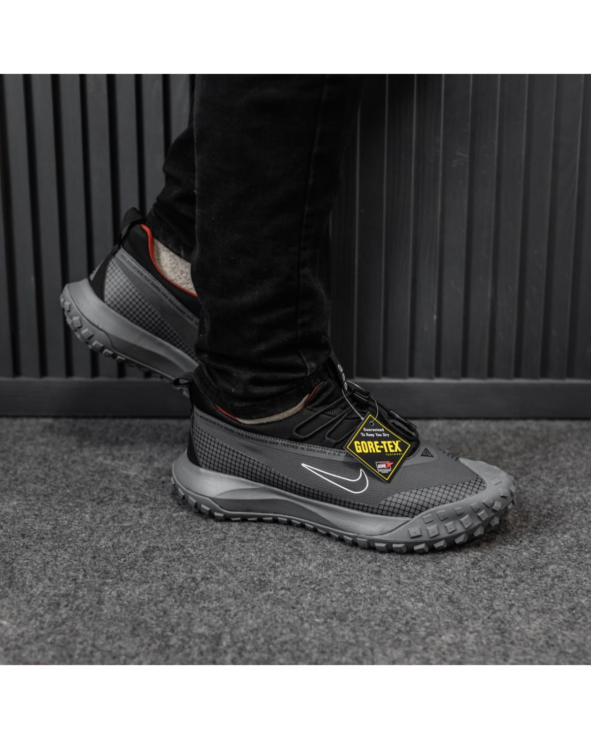 Nike ACG Mountain Fly Nike ACG Mountain Fly