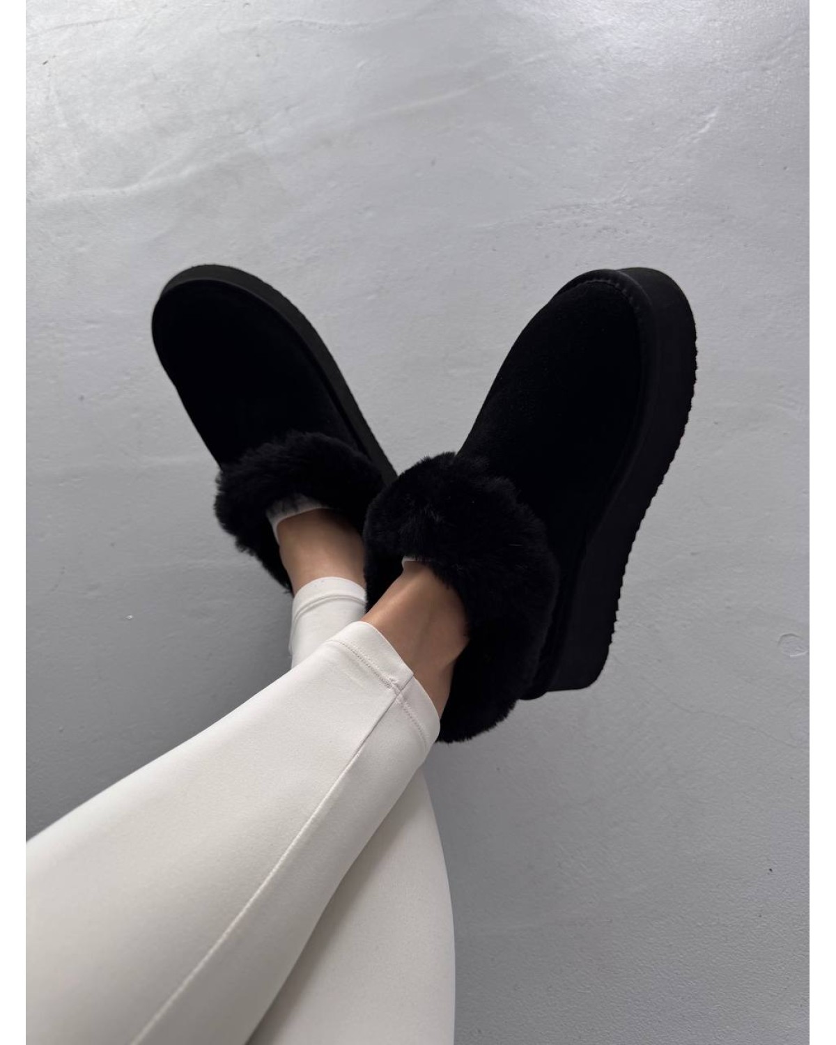 Ugg Fur Slippers Black Suede Ugg Fur Slippers Black Suede