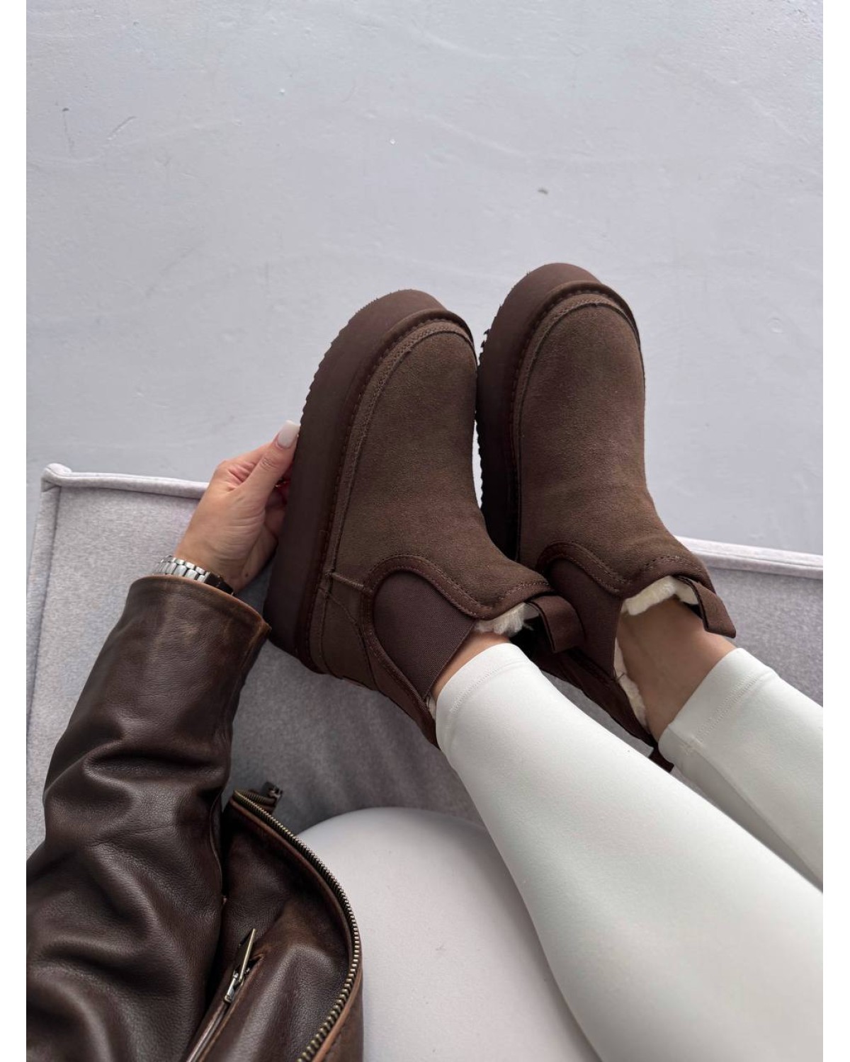 Ugg Chelsea Dark Chocolate Suede