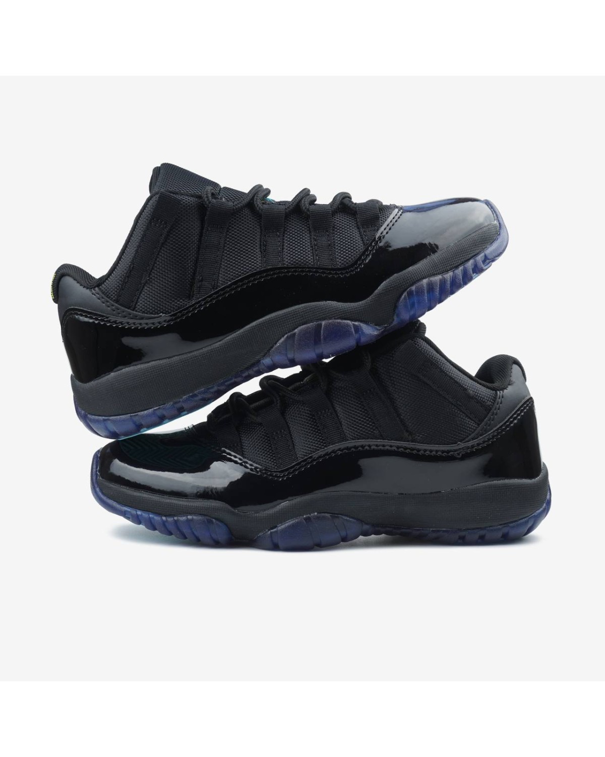 Jordan Retro 11 Low Gamma Blue