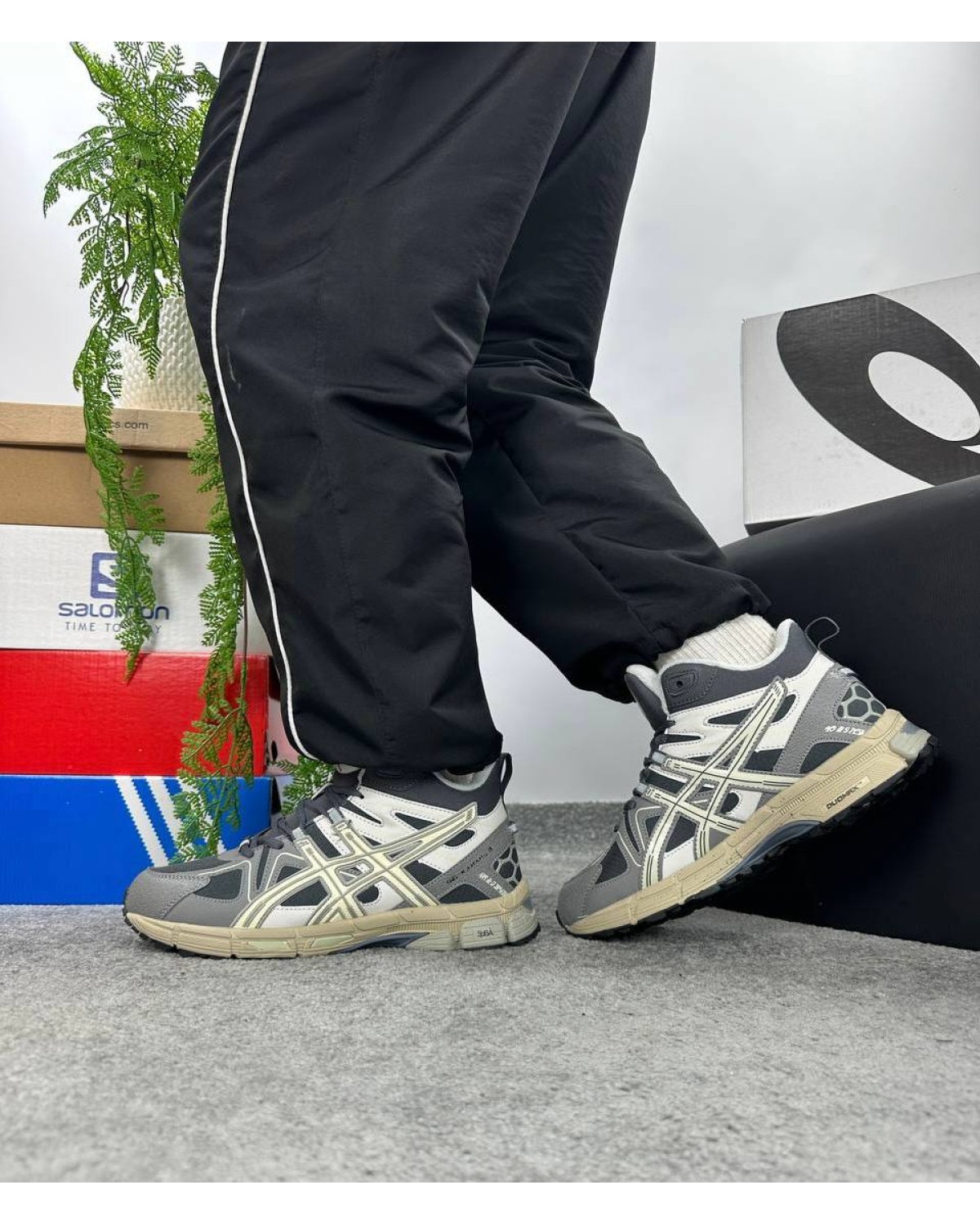 Asics Gel-Kahana 8 Black Gore-Tex Asics Gel-Kahana 8 Black Gore-Tex