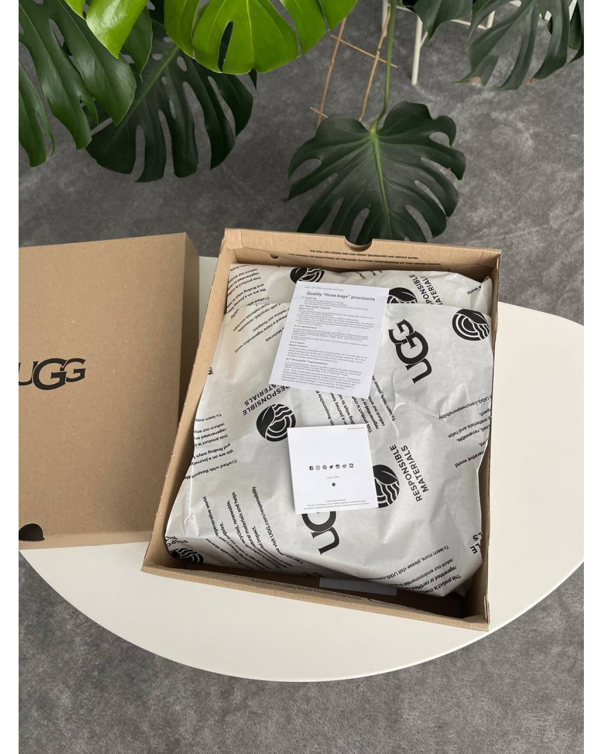 Ugg Tasman II Chocolate Ugg Tasman II Chocolate