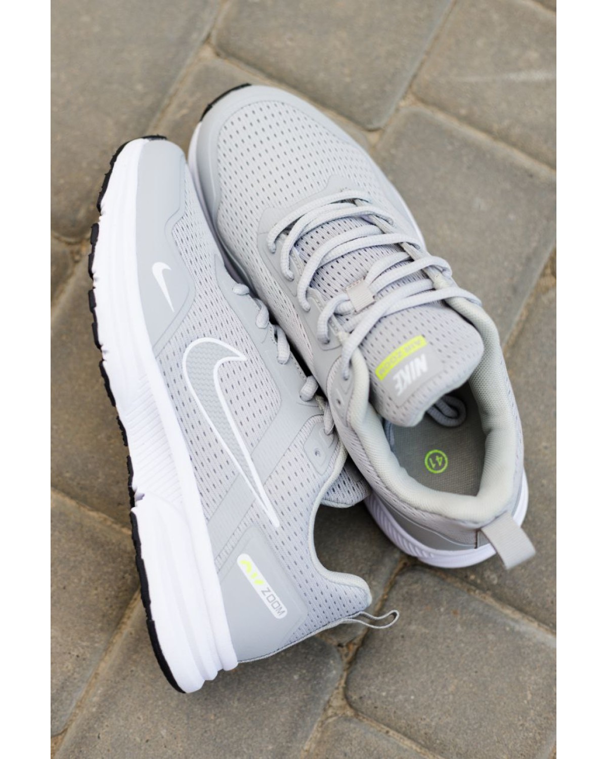 Nike Air Zoom Light Grey