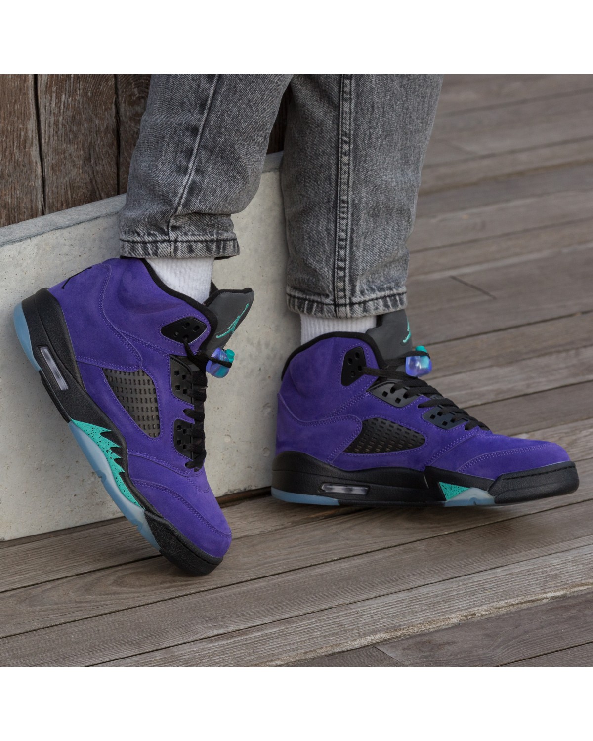 Jordan Retro 5 Purple
