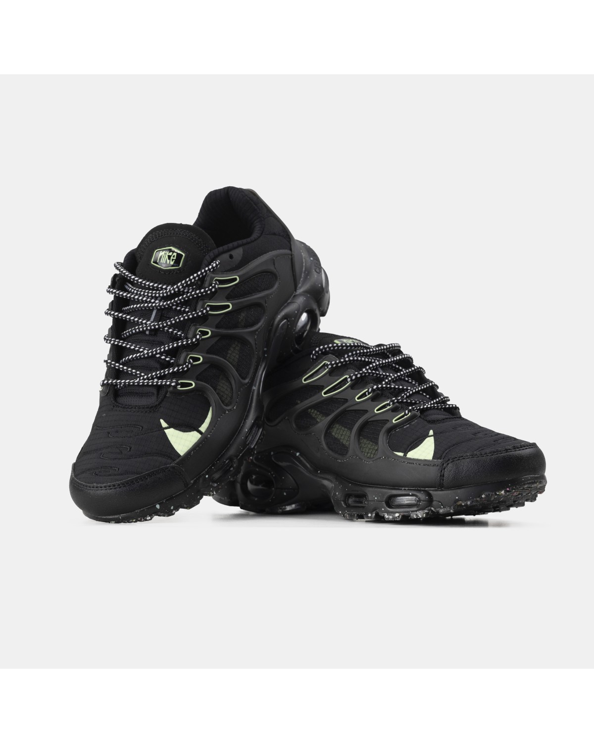 Nike Air Max Plus Triple