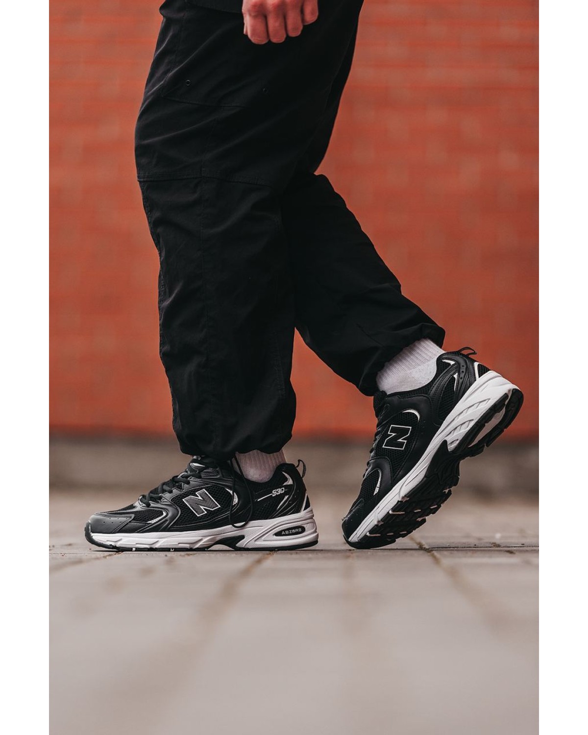 New Balance 530 Black/White
