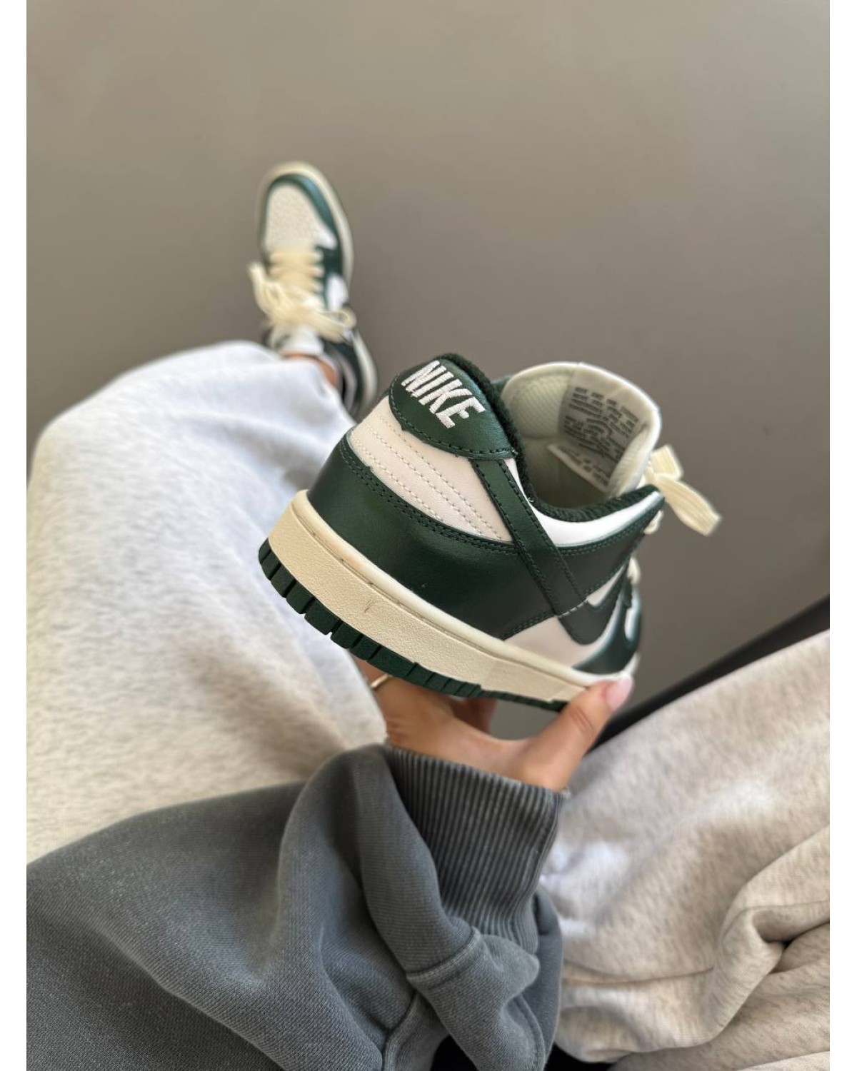 Nike SB Dunk “Vintage Chameleon Green”