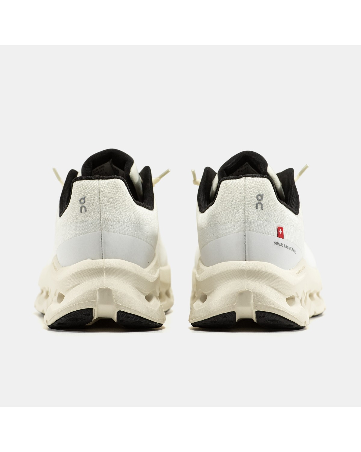 ON Cloudsurfer Beige Dark