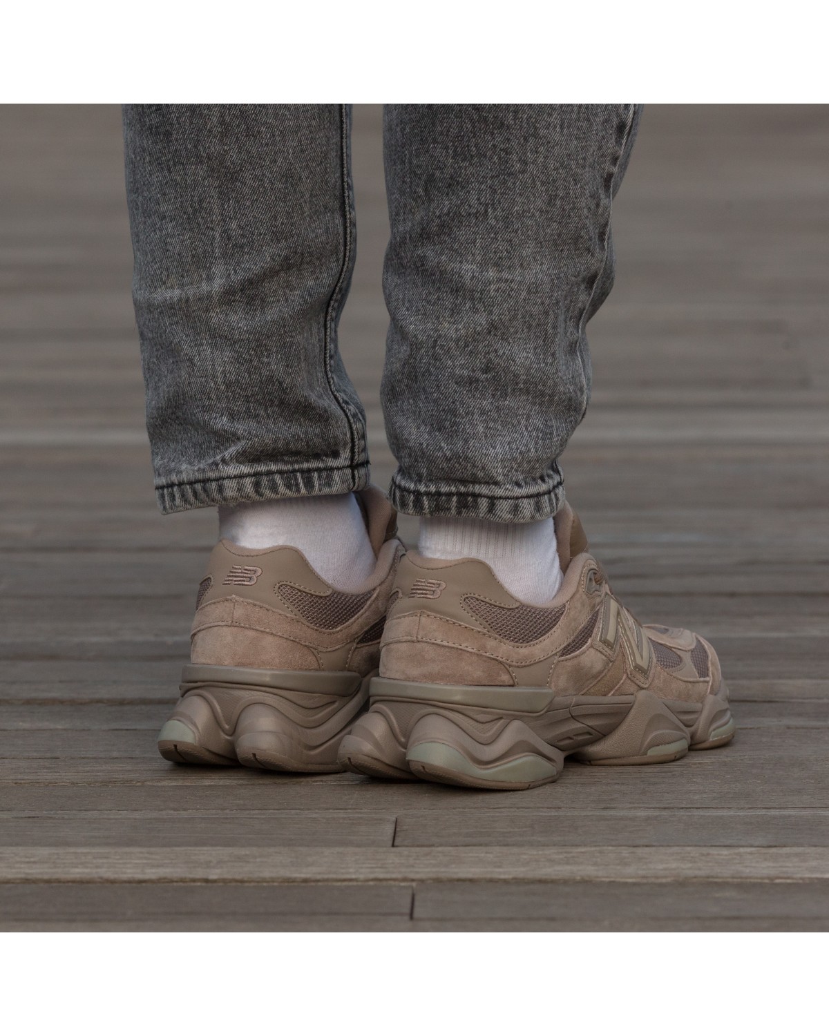 New Balance 9060 Brown