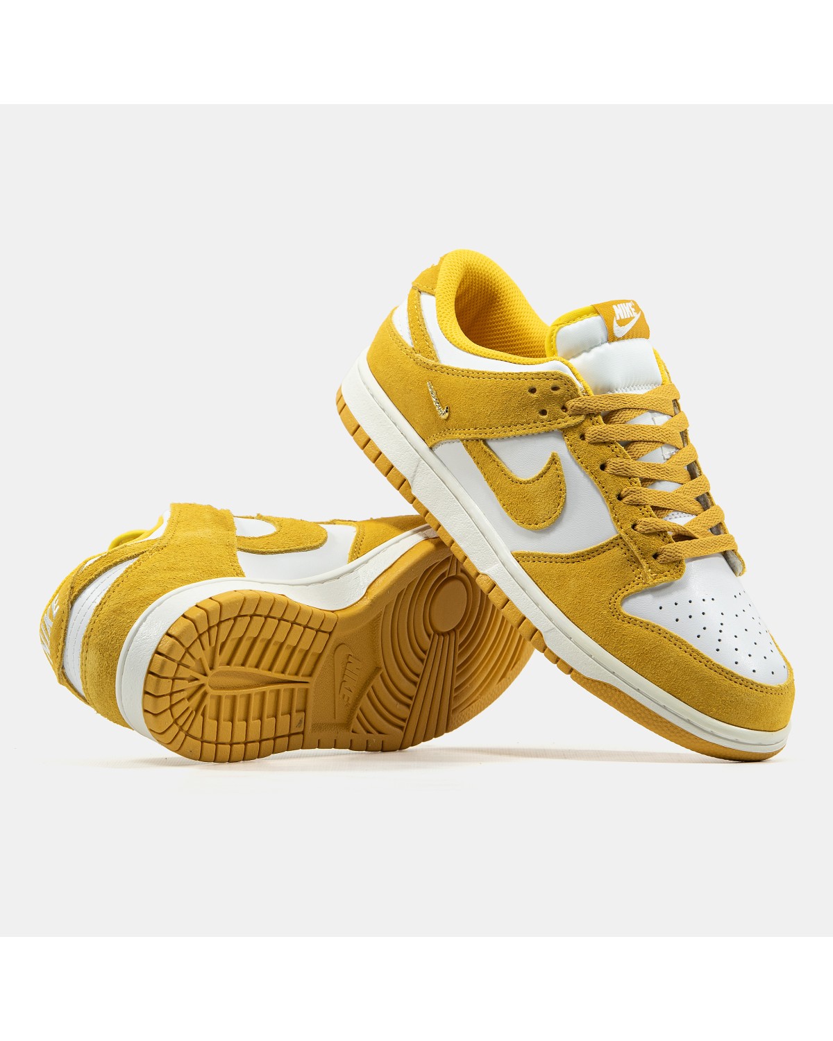 Nike SB Dunk Low