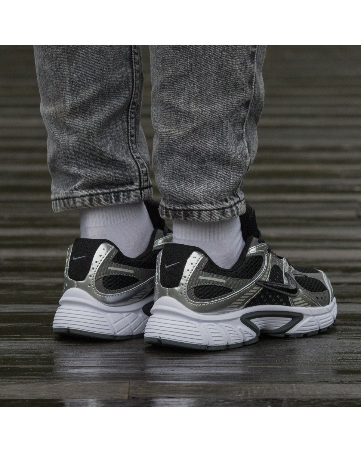 Nike V5 RNR Black Grey Silver