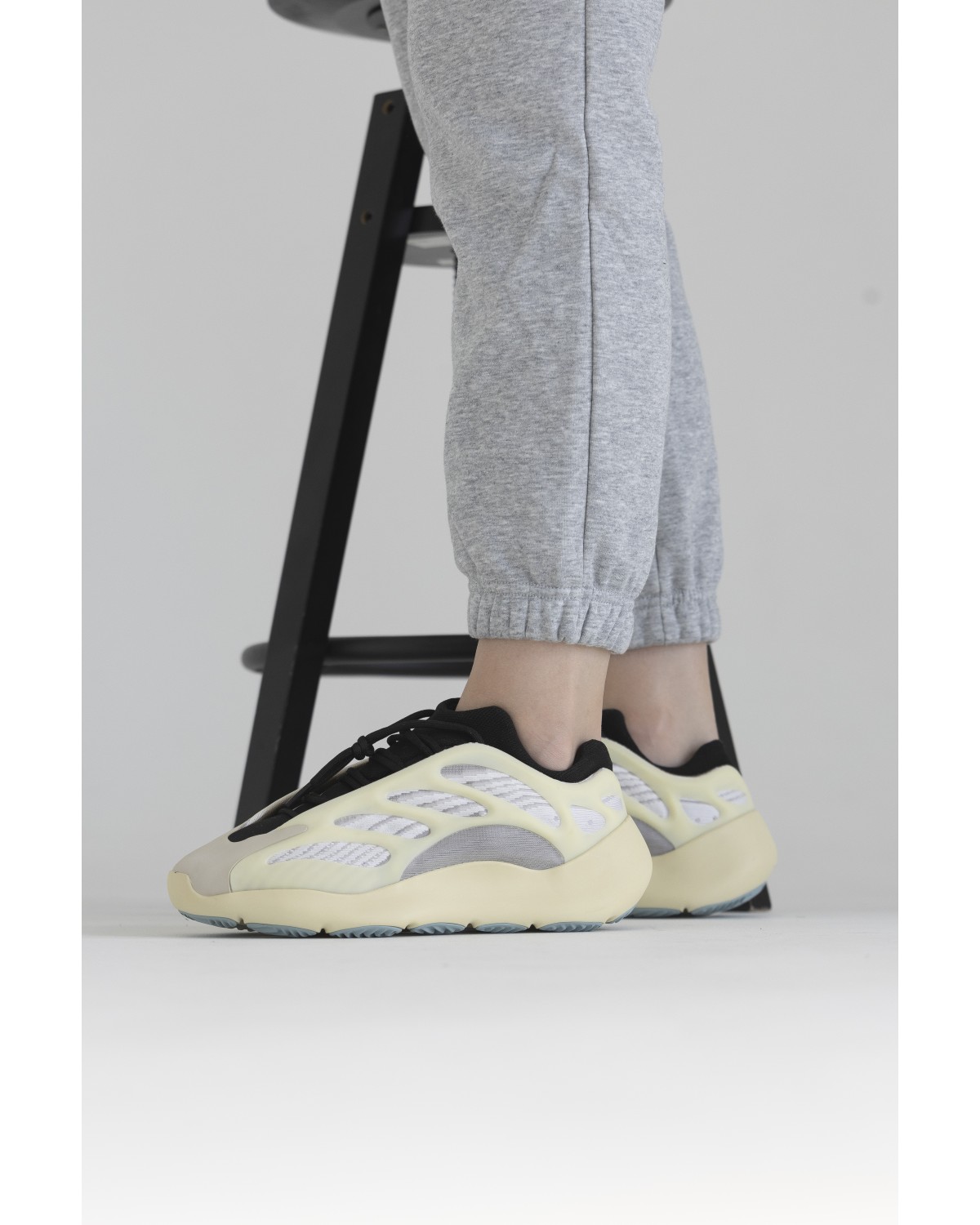 Adidas Yeezy Boost 700 V3 Azael