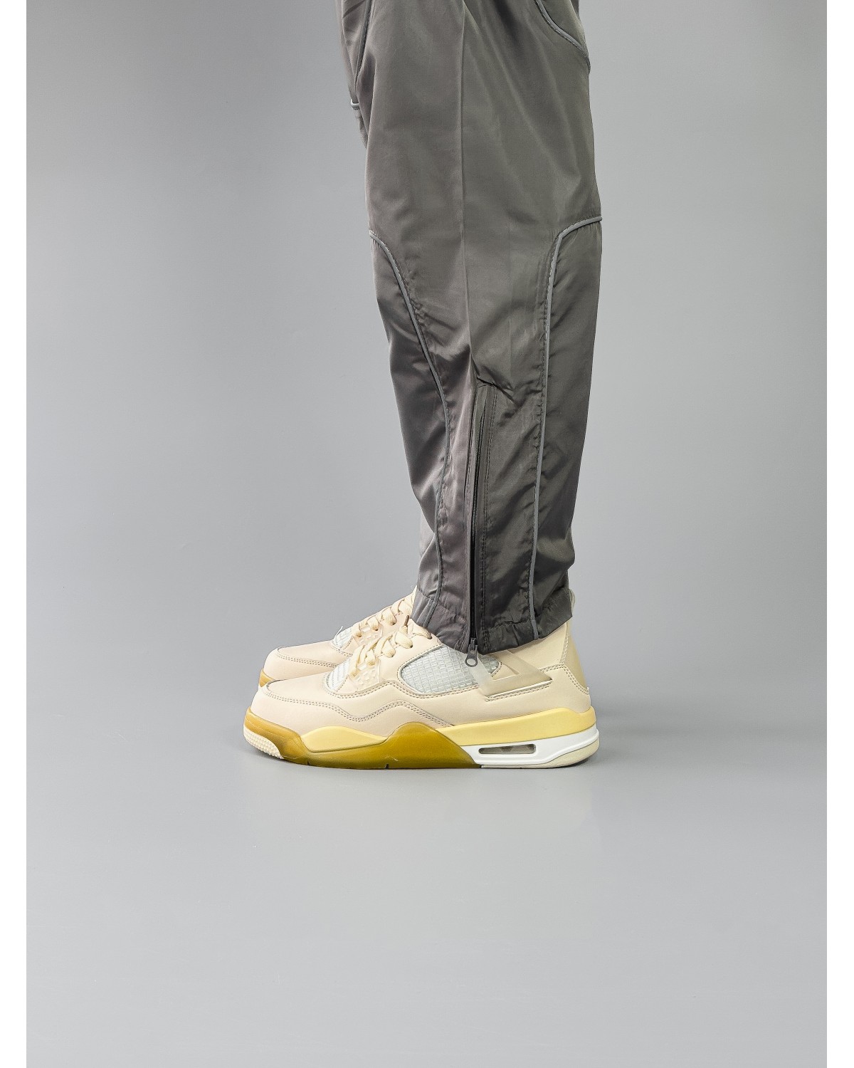 Nike Air Jordan 4 Beige Yellow Fur