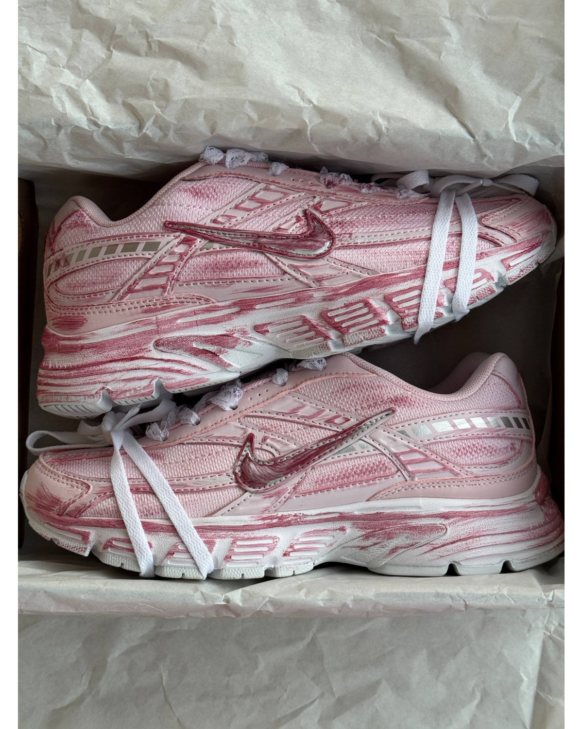 Nike Initiator Custom Pink