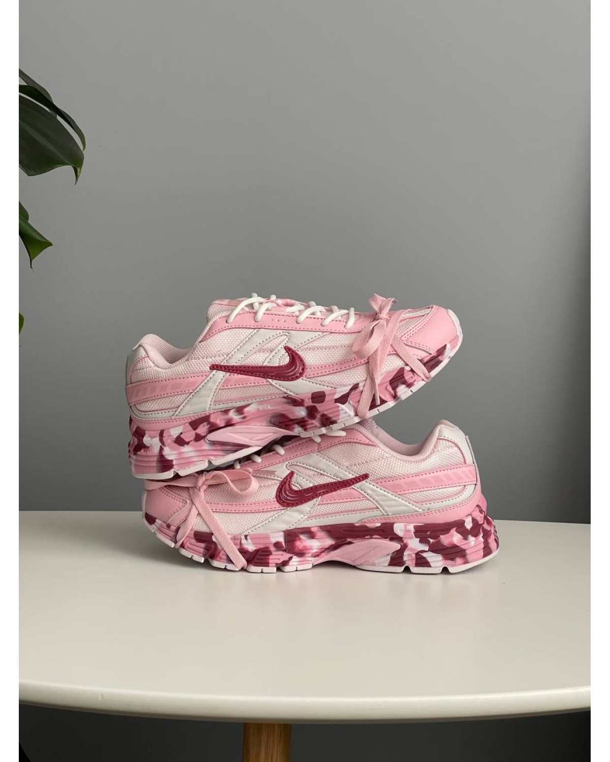 Nike Initiator Custom Pink