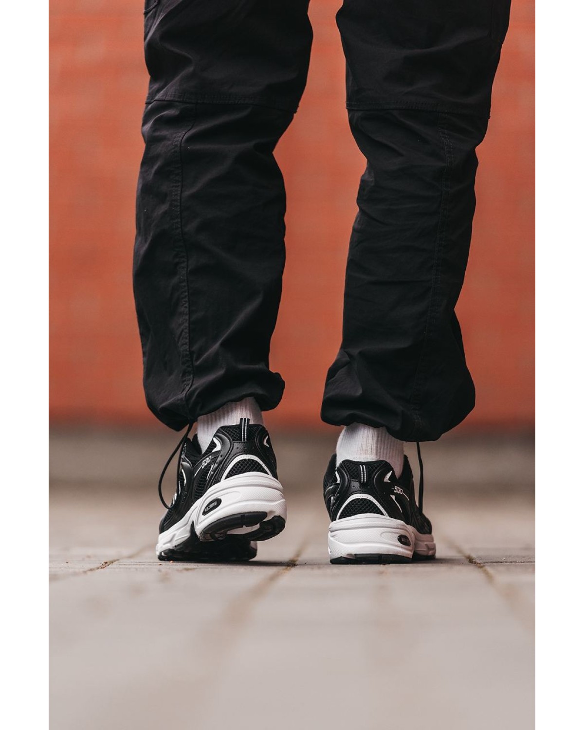 New Balance 530 Black/White