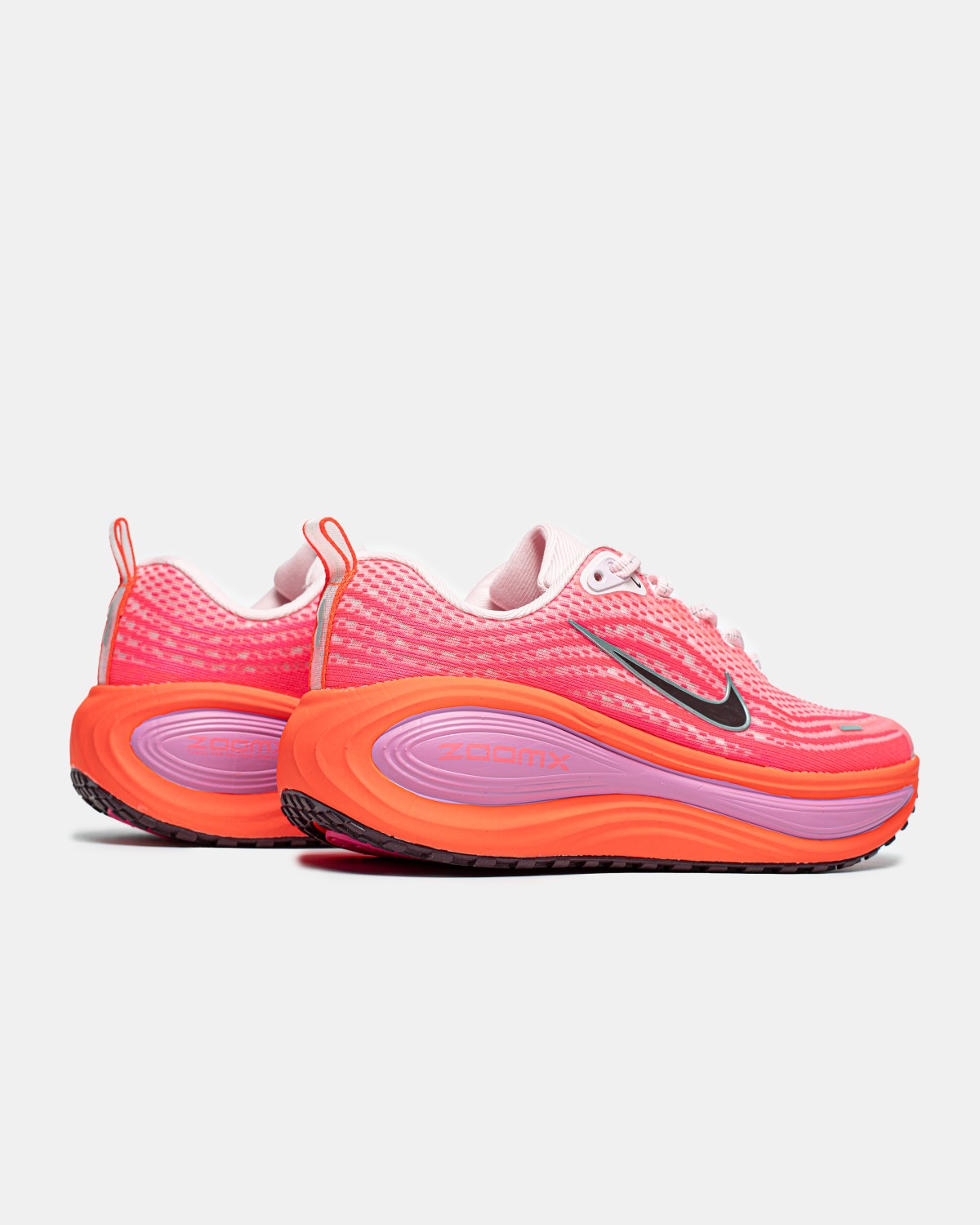 Nike Vomero Plus "Hyper Pink" Nike Vomero Plus "Hyper Pink"