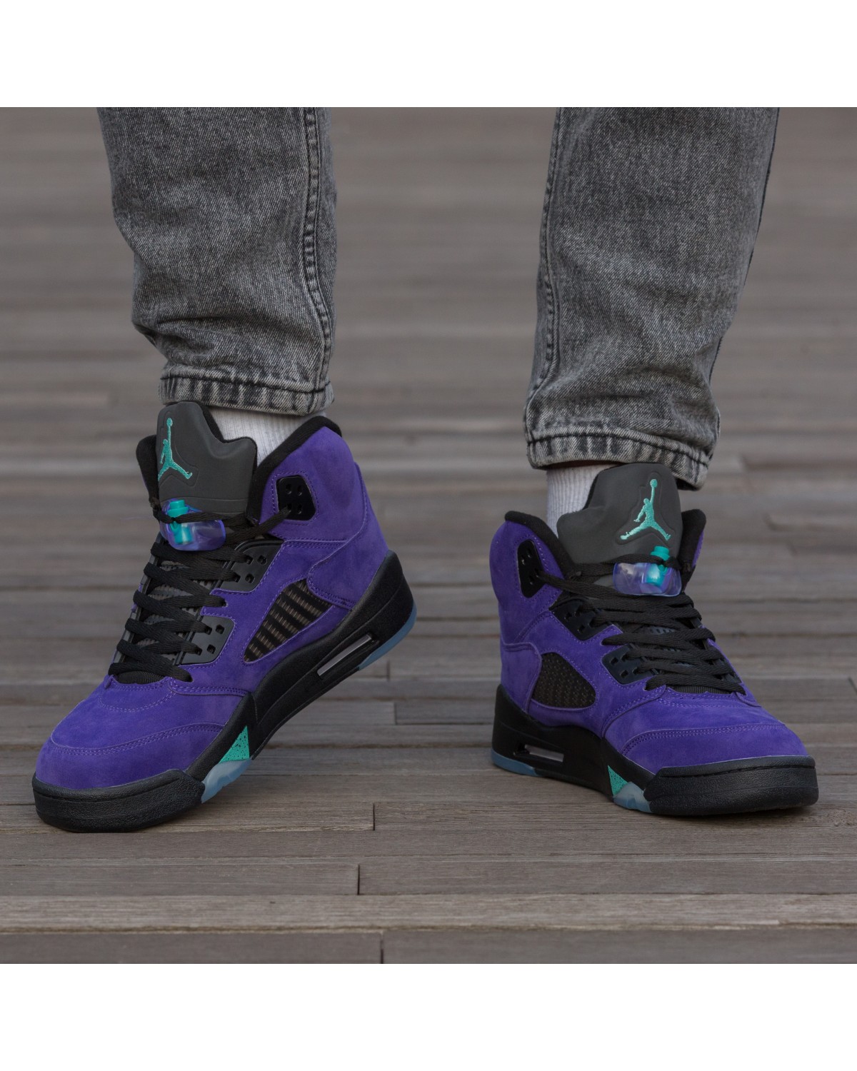 Jordan Retro 5 Purple