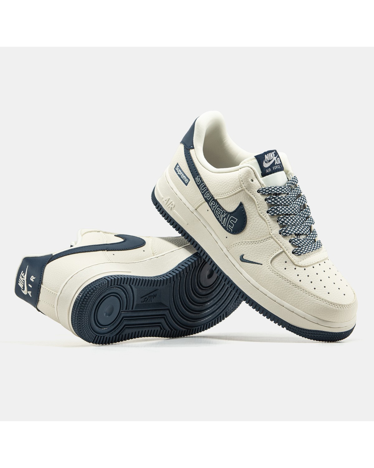 Nike Air Force 1 x Supreme