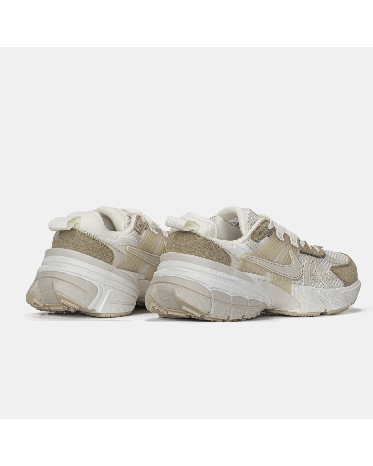 Nike V2K Runtekk Beige White Nike V2K Runtekk Beige White