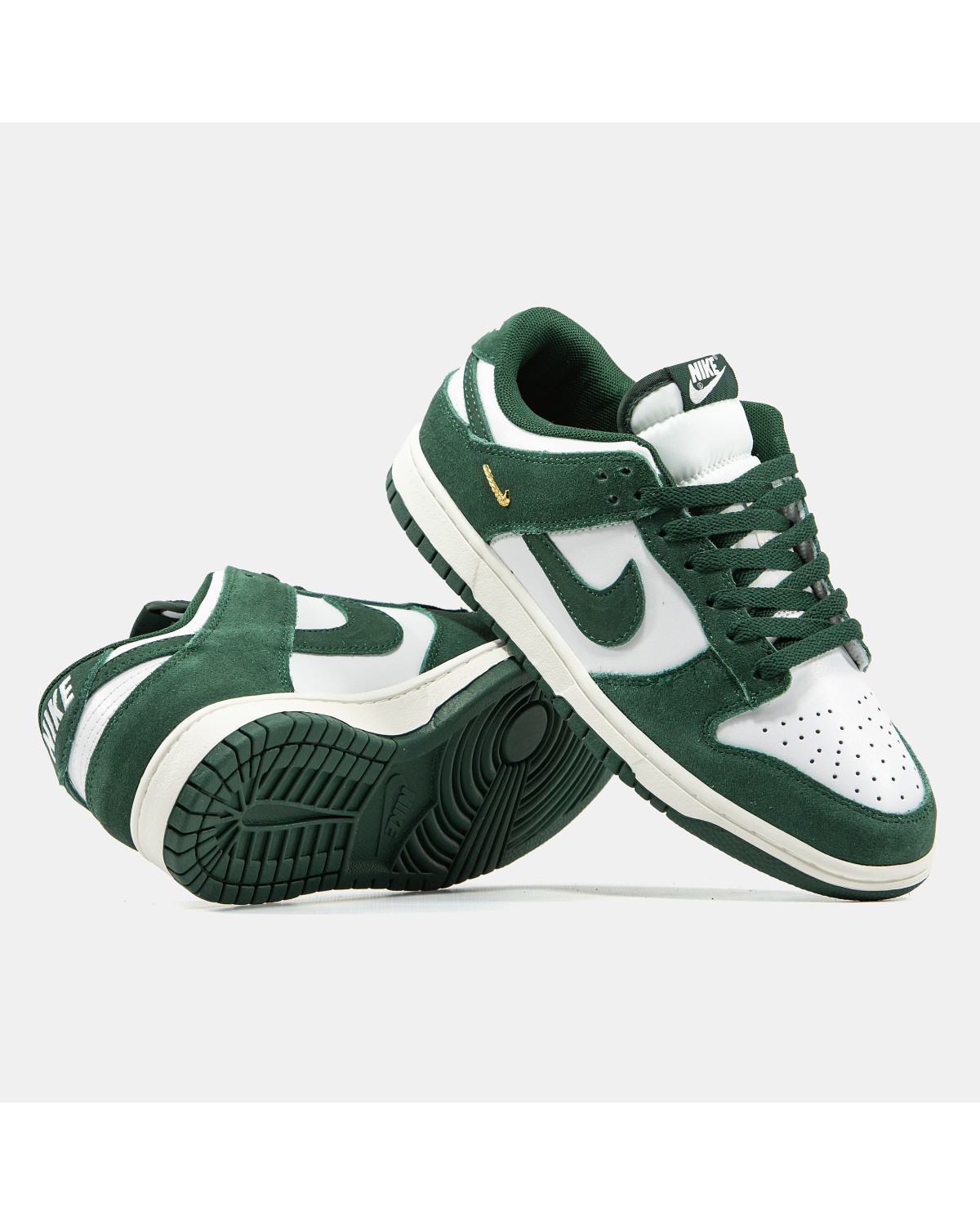 Nike SB Dunk Low